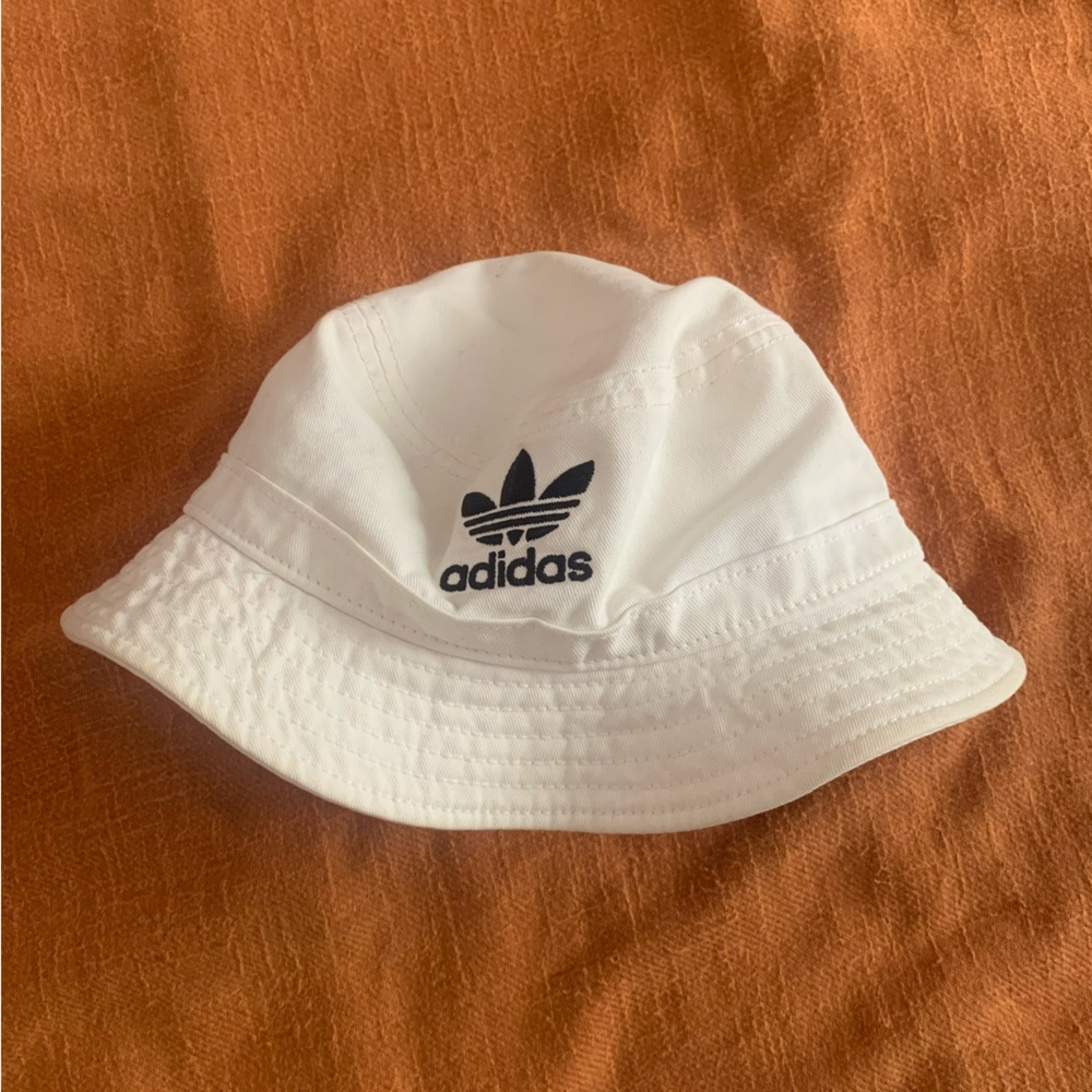 White Canvas Adidas Bucket Hat